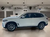 2023 BMW X5 photo 2
