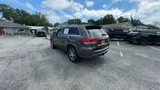 2019 Jeep Grand Cherokee photo 6