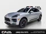 2020 Porsche Macan photo 3