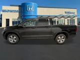 2026 Honda Ridgeline photo 2