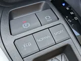 2025 Toyota RAV4 photo 28
