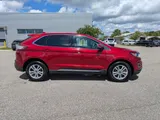 2016 Ford Edge photo 33