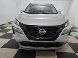 2021 Nissan Rogue photo 3