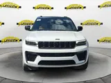 2027 Jeep Grand Cherokee L photo 8