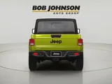 2023 Jeep Gladiator photo 10