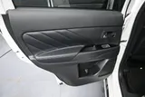 2020 Mitsubishi Outlander PHEV photo 21