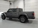 2025 Jeep Gladiator photo 6