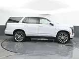 2026 Cadillac Escalade photo 3