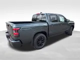 2027 Nissan Frontier photo 7