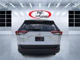 2025 Toyota RAV4 photo 4