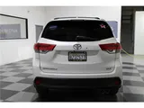 2019 Toyota Highlander photo 5