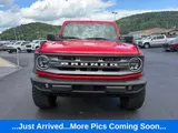2022 Ford Bronco photo 2