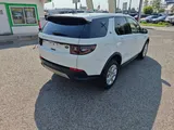 2021 Land Rover Discovery Sport photo 10