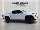 2026 GMC Canyon photo 17