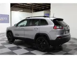 2019 Jeep Cherokee photo 6