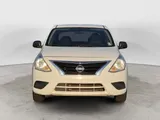 2015 Nissan Versa photo 7