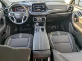 2025 Chevrolet Blazer photo 11