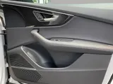 2026 Audi Q8 photo 33