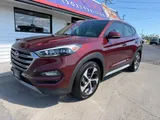 2017 Hyundai Tucson photo 2