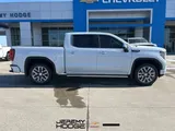 2026 GMC Sierra 1500 photo 8
