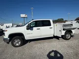 2026 Chevrolet Silverado 2500HD photo 2