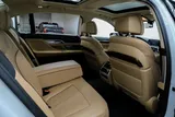 2020 BMW 7 Series photo 38
