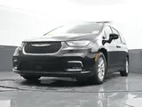 2024 Chrysler Pacifica photo 49