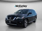 2020 Nissan Pathfinder photo 1