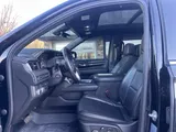 2021 GMC Yukon photo 3