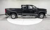 2025 Chevrolet Silverado 2500HD photo 29