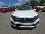2023 Volkswagen Jetta photo 4