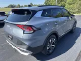2025 Kia Sportage photo 7