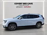 2027 GMC Acadia photo 5