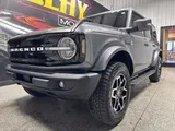 2022 Ford Bronco photo 2