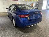 2015 Chrysler 200 photo 7