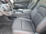 2026 Nissan Pathfinder photo 9