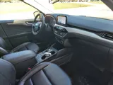 2022 Ford Escape photo 12