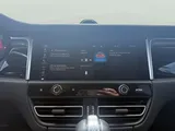2022 Porsche Macan photo 19