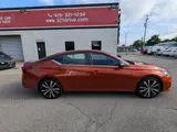 2020 Nissan Altima photo 5