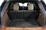 2021 Ford Explorer photo 15