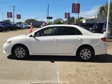 2011 Toyota Corolla photo 7