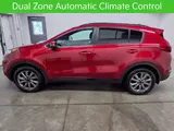 2022 Kia Sportage photo 9