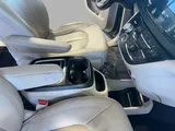 2021 Chrysler Pacifica photo 23