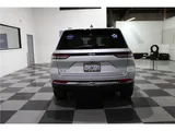 2023 Jeep Grand Cherokee 4xe photo 5