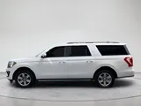 2020 Ford Expedition Max photo 2