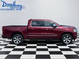 2021 Ram 1500 photo 6
