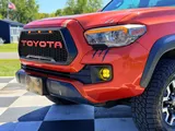 2016 Toyota Tacoma photo 10