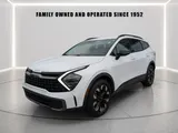2024 Kia Sportage photo 2