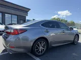 2016 Lexus ES 350 photo 6