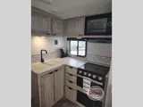 2022 Cruiser Shadow Cruiser 258BHS photo 14